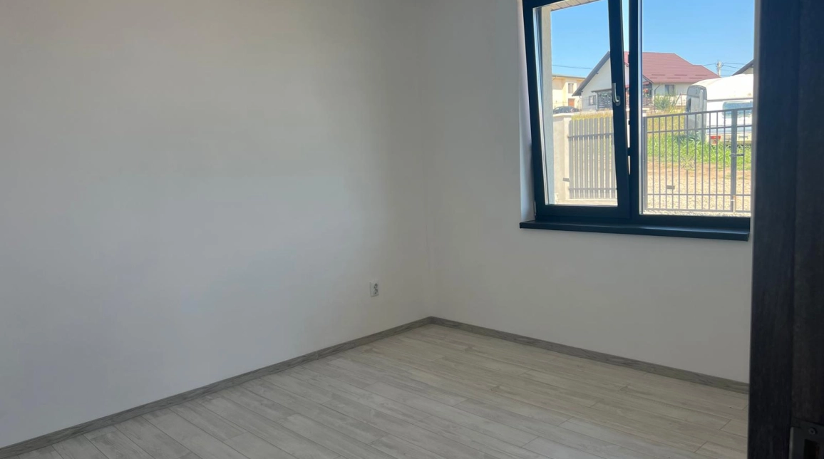 Oferta De vanzare casa, 4 camere, 104 mp , CUG,  5 drumuri - Valea Adanca imagine 4