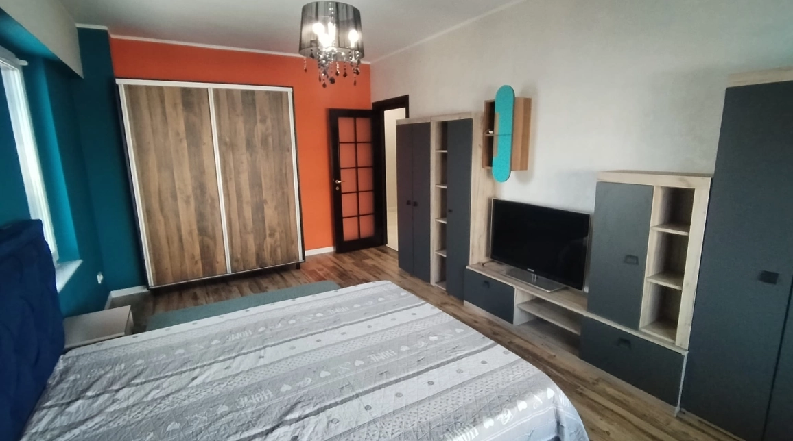 Oferta 2 camere, decomandat, 60 mp , de inchiriat apartament in zona Copou,  Royal Town imagine 1