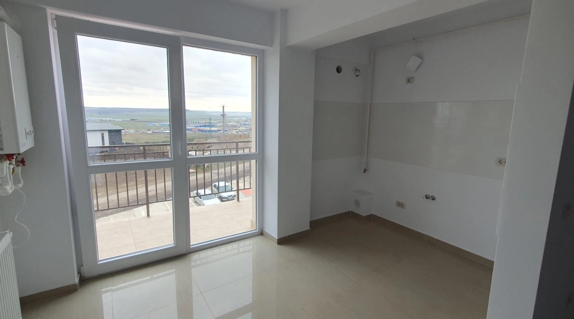 Oferta Apartament nou de vanzare, 3 camere, decomandat, 75 mp , Popas Pacurari,  Antibiotice  imagine 2