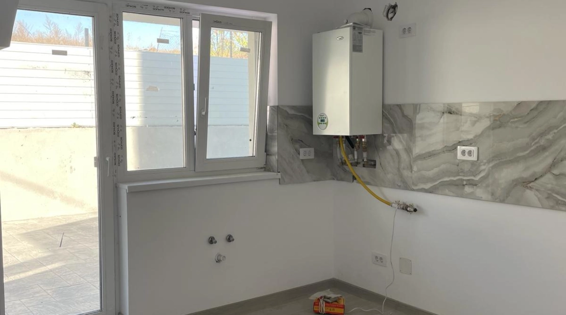 Oferta De vanzare casa, 4 camere, 106 mp , Rediu,  Restaurant Casablanca imagine 7
