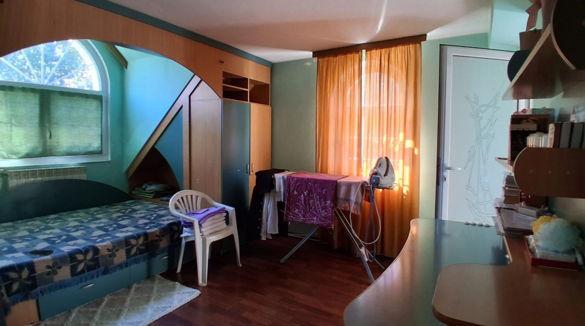 Oferta De vanzare casa, 5 camere, 390 mp , Bucium,   imagine 15