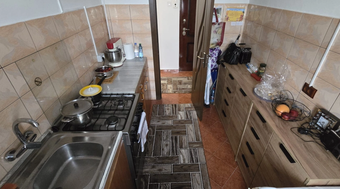 Oferta Apartament, 3 camere, semidecomandat, 65 mp , Podu Ros, de vanzare,  Sensul giratoriu imagine 12