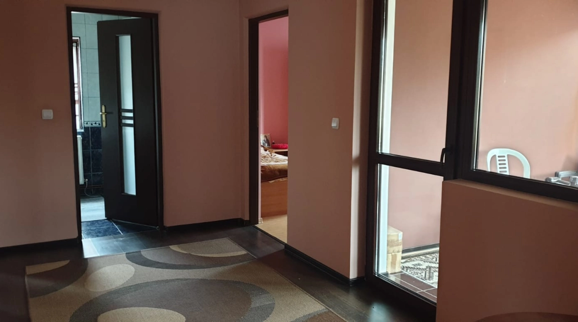 Oferta Casa de vanzare, 5 camere, 200 mp , Barnova,  dupa Pensiunea Garofita imagine 5