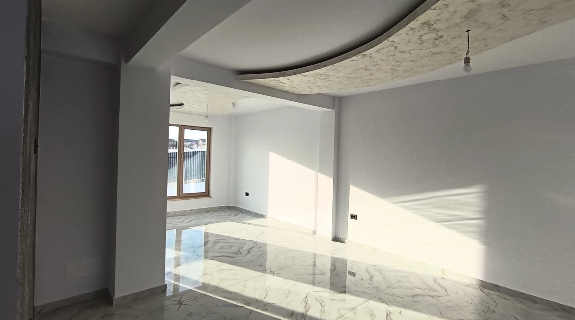 Oferta 3 camere, 95 mp , de vanzare casa in zona Popas Pacurari,  la 250m de Statia de autobuz imagine 1