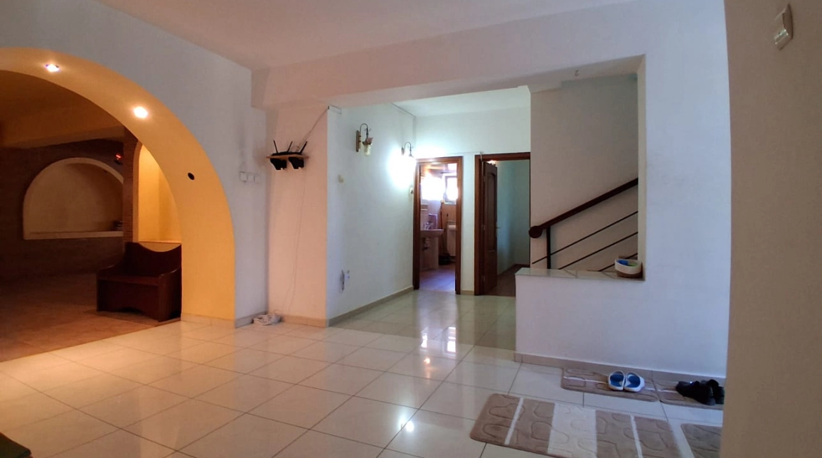 Oferta De vanzare casa, 5 camere, 390 mp , Bucium,   imagine 16