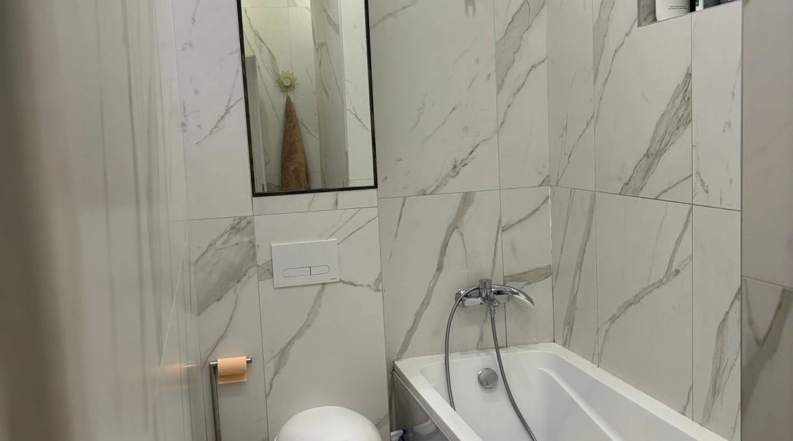 Oferta De vanzare apartament nou, 3 camere, decomandat, 60 mp , Centru,  Palas Mall imagine 9