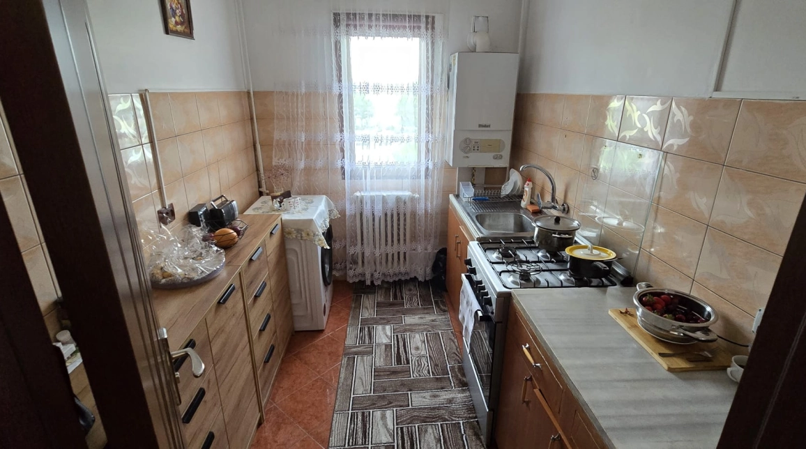 Oferta Apartament, 3 camere, semidecomandat, 65 mp , Podu Ros, de vanzare,  Sensul giratoriu imagine 11