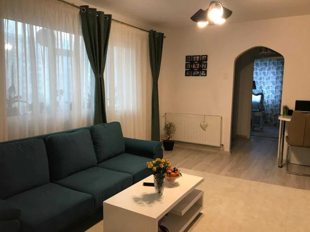 Apartament de vanzare, 2 camere,  semidecomandat ,  56 mp , Tatarasi,  (Dispecer-Posta) 162385