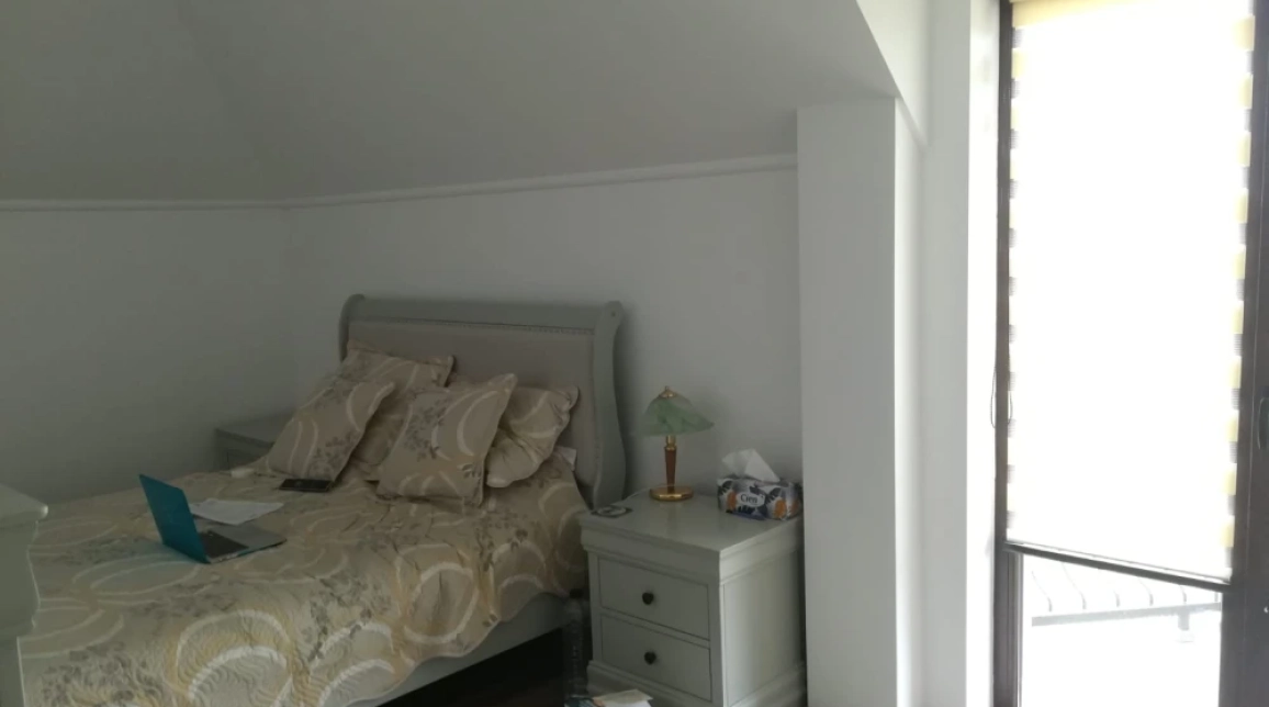 Oferta Valea Lupului casa 230 mp , 6 camere, de vanzare,  Str Victoriei  imagine 5