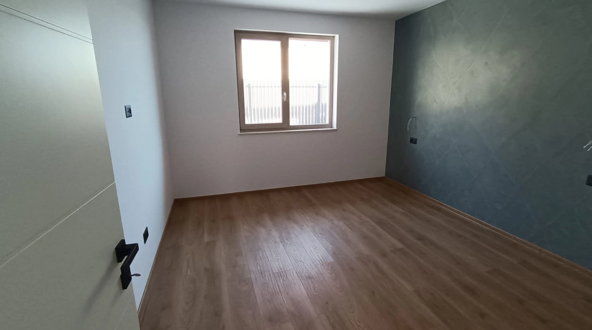 Oferta 3 camere, 95 mp , de vanzare casa in zona Popas Pacurari,  la 250m de Statia de autobuz imagine 3