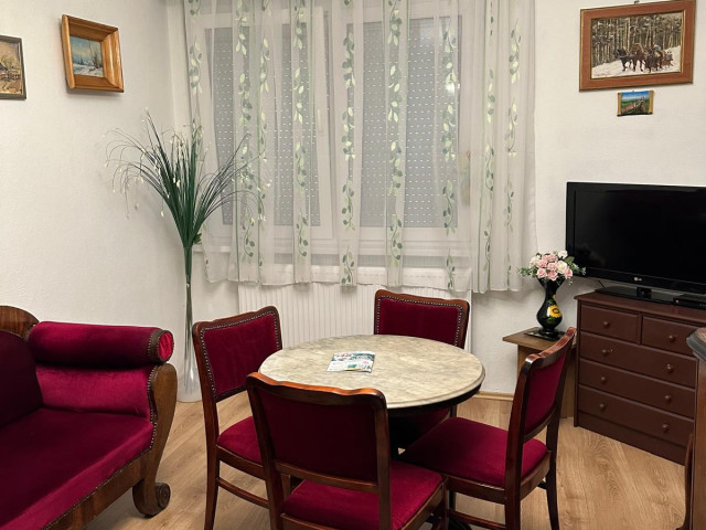 Apartament, 3 camere,  semidecomandat ,  64 mp , Centru, de vanzare,  (Piata Unirii) 156656