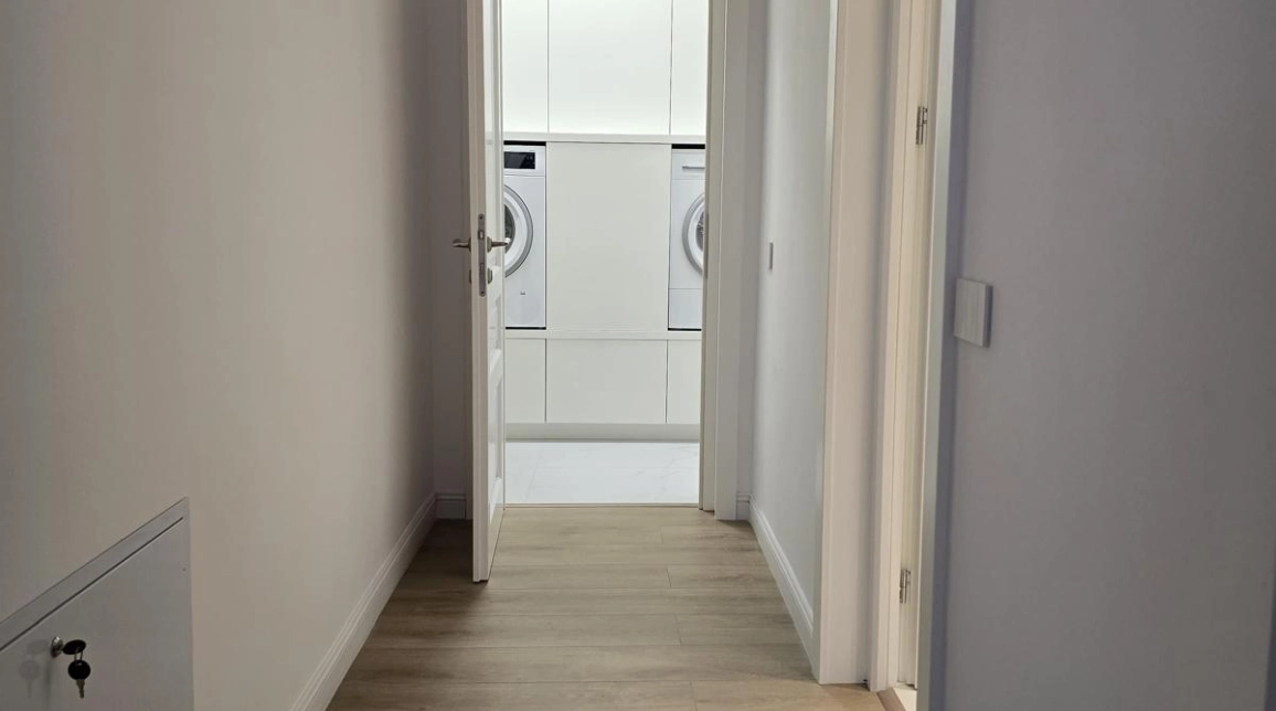 Oferta Apartament nou, 4 camere, , 130 mp , Centru, de vanzare,  Vis a vis de Palas Mall imagine 26