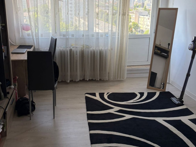 Apartament, o camera,  garsoniera ,  27 mp , Podu Ros, de vanzare,  (Piata Nicolina) 162771