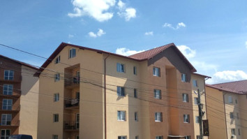 Iris Apartments