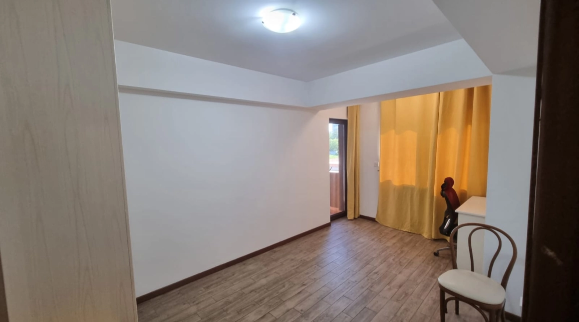 Oferta De inchiriat apartament nou, 3 camere, semidecomandat, 60 mp , Tudor Vladimirescu,  5 min pana la Iulius Mall  imagine 6