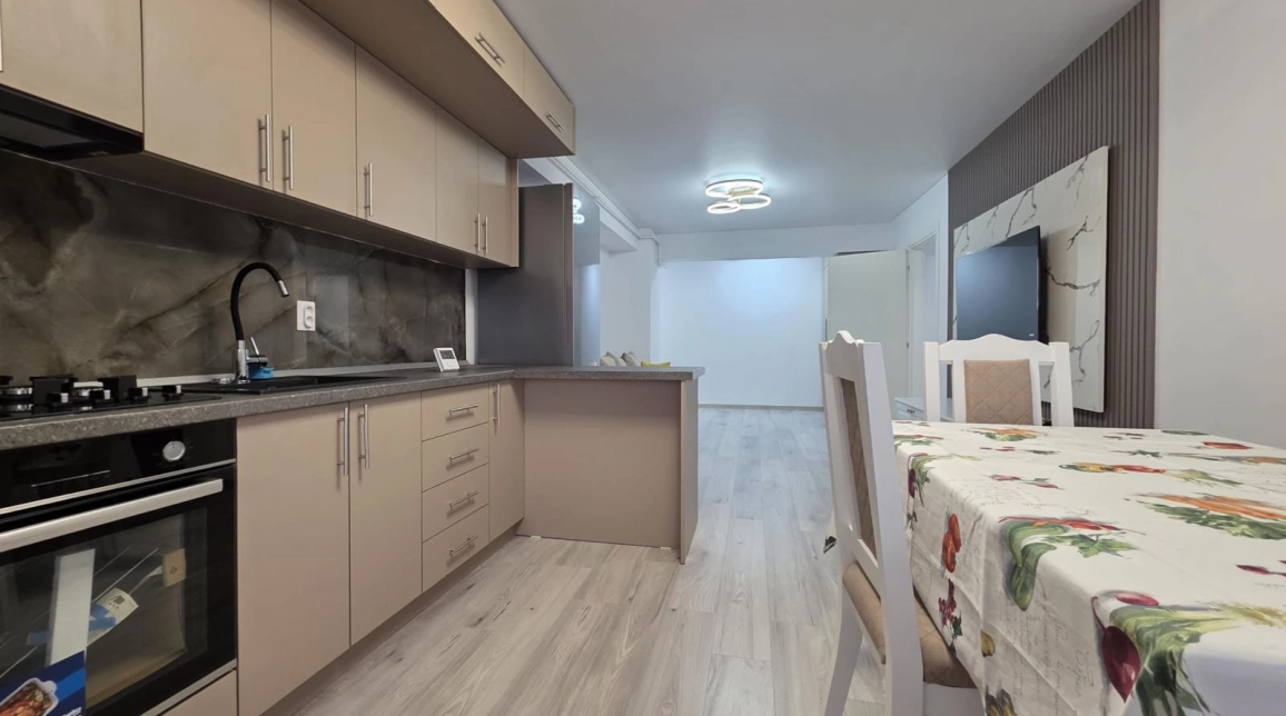 Oferta De vanzare apartament nou, 2 camere, semidecomandat, 65 mp , Copou,  Aleea Sadoveanu imagine 3