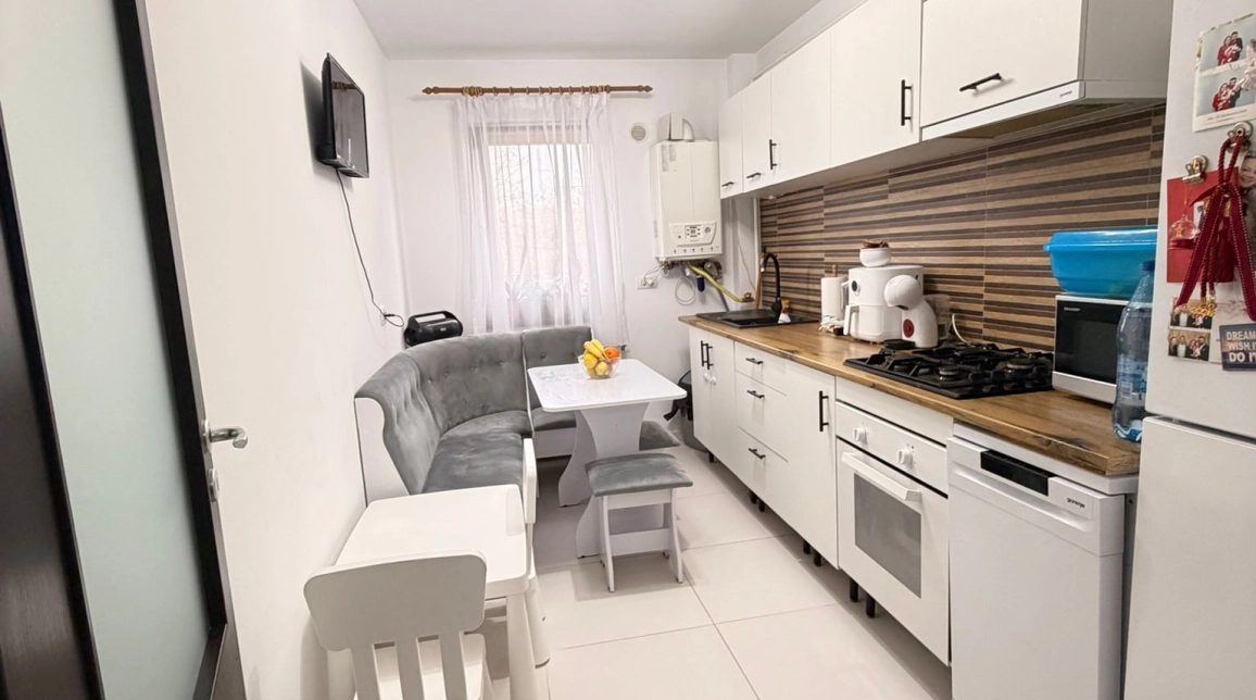 Oferta Apartament, 2 camere, decomandat, 62 mp , CUG, de vanzare,  Pepinierei  imagine 5