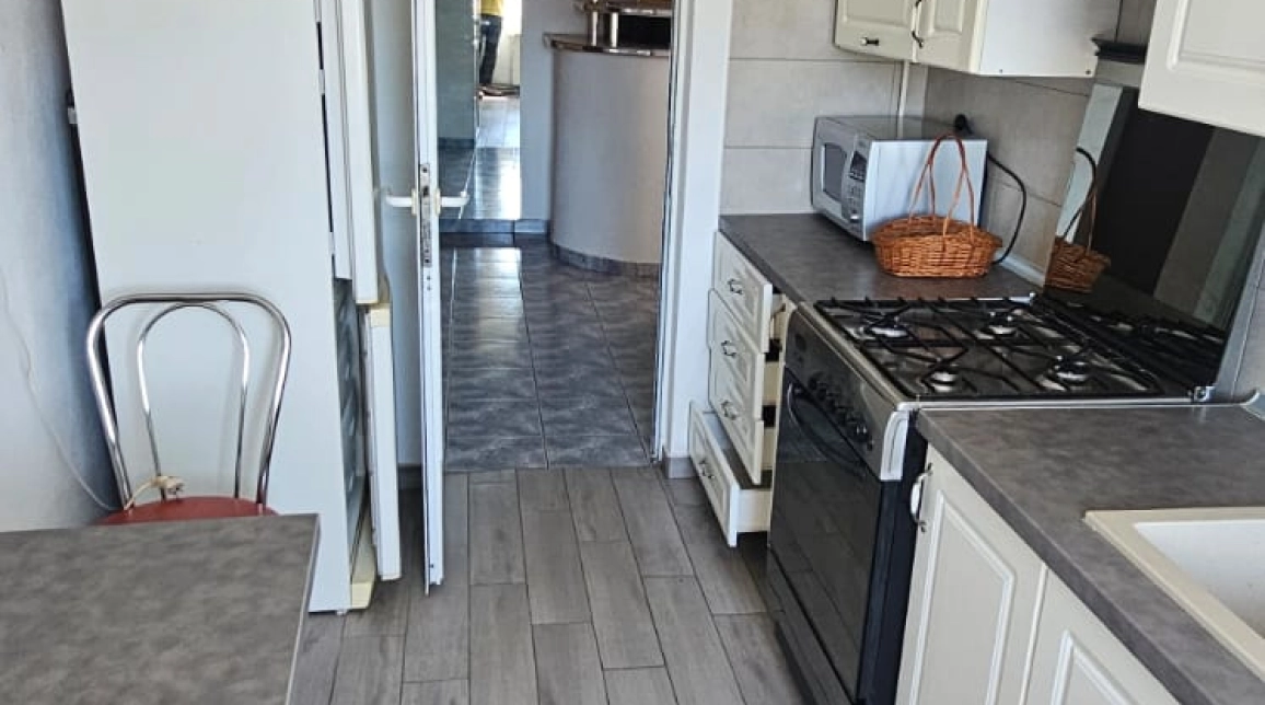 Oferta De vanzare apartament, 2 camere, decomandat, 60 mp , Pacurari,  PETRU PONI, PIZZA SMILE imagine 4