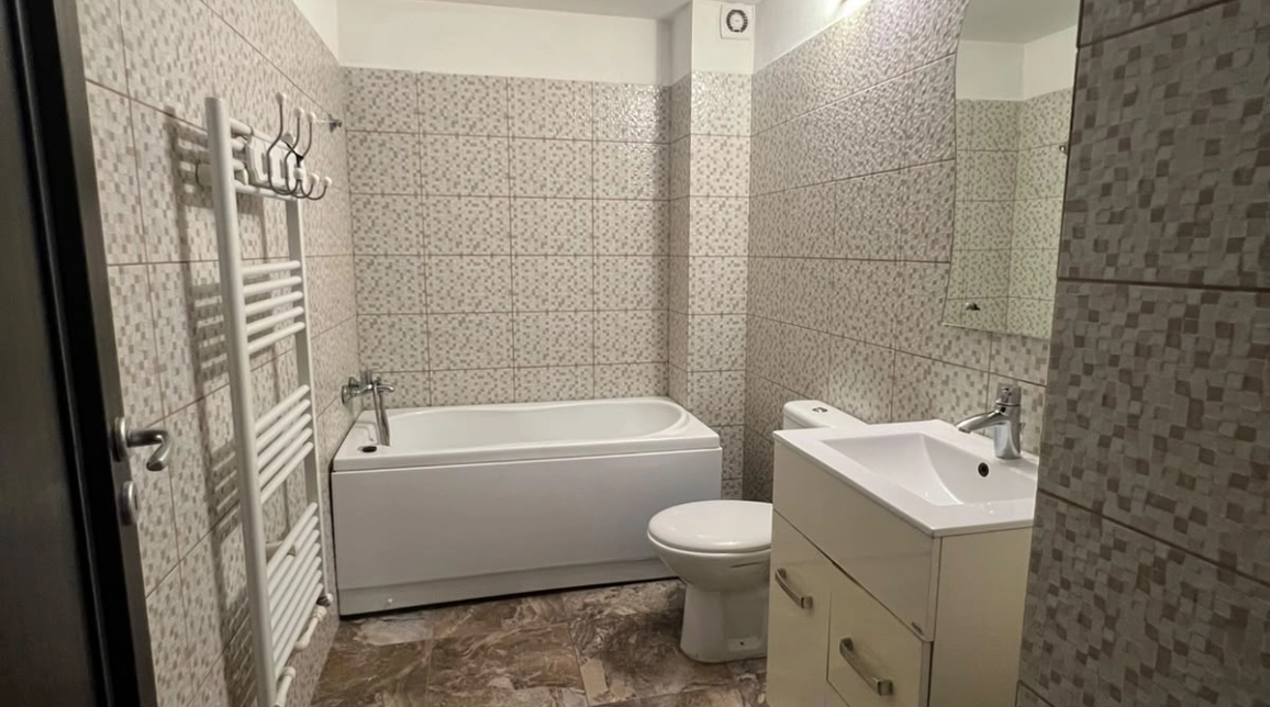 Oferta Apartament nou, o camera, decomandat, 34 mp , Nicolina, de vanzare,  Belvedere imagine 7