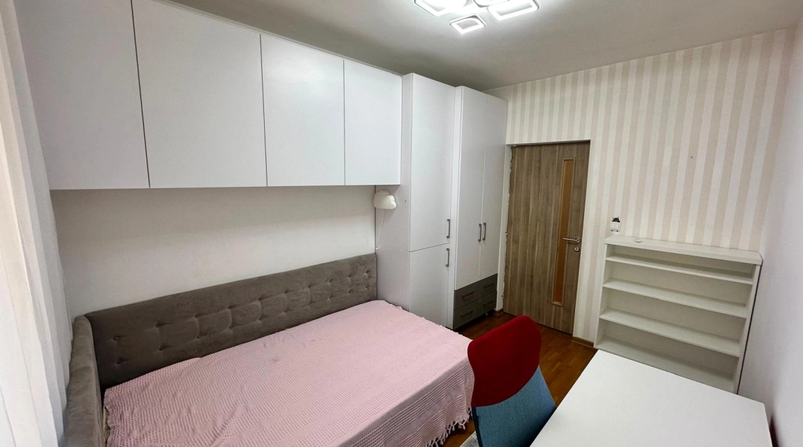 Oferta 3 camere, , 70 mp , de vanzare apartament in zona Valea Lupului,  Rond Era imagine 5