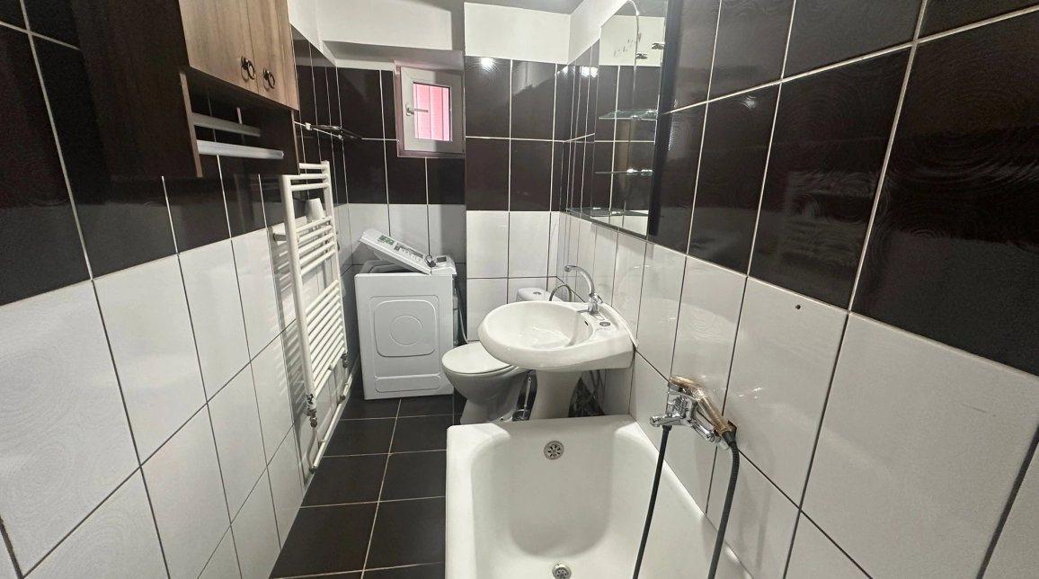 Oferta De inchiriat apartament, o camera, , 40 mp , Nicolina,  Biserica Catolica imagine 8