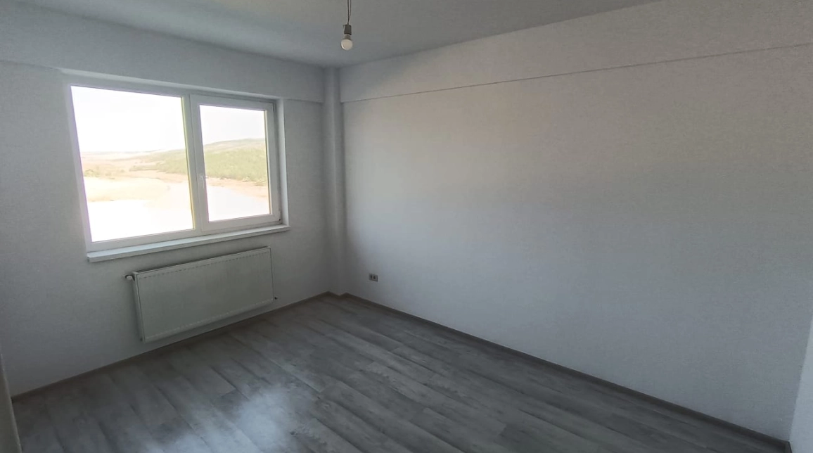 Oferta Apartament nou, 2 camere, semidecomandat, 56 mp , Popas Pacurari, de vanzare,  Antibiotice imagine 6