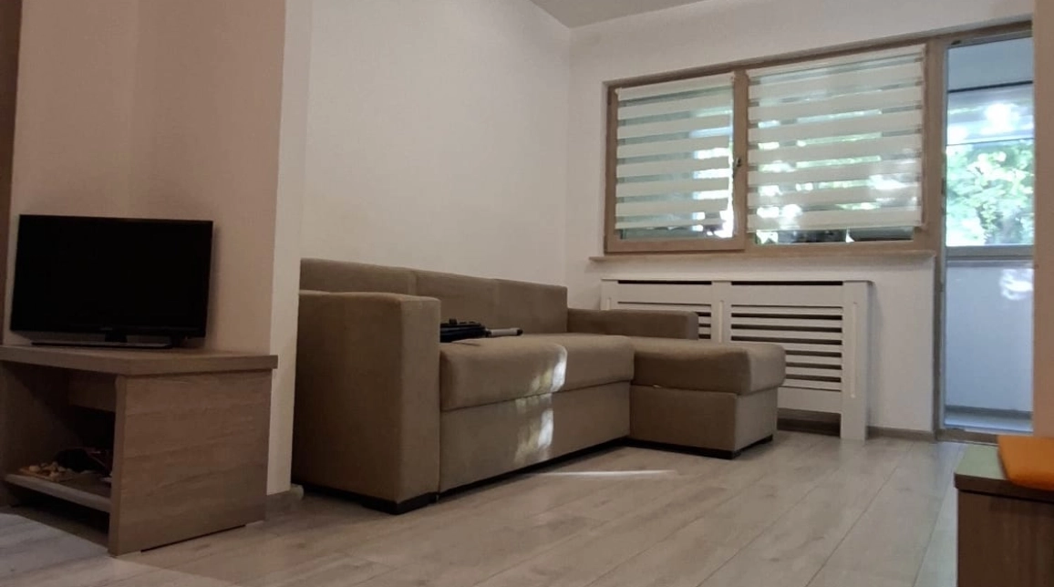 Oferta De vanzare apartament, 2 camere, semidecomandat, 50 mp , Podu Ros,  Sensul Giratoriu imagine 1