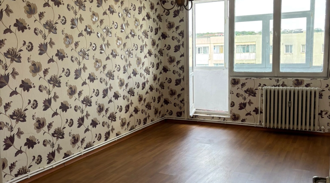 Oferta De vanzare apartament, 3 camere, decomandat, 71 mp , Alexandru cel Bun,  Alexandru cel Bun Bulevard imagine 2