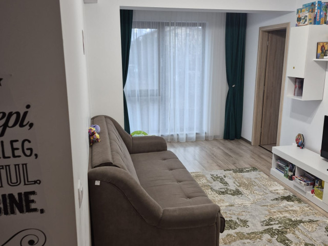 De vanzare apartament nou, 2 camere,  nedecomandat ,  43 mp , CUG,  (400m de la Al T Neculai) 162882