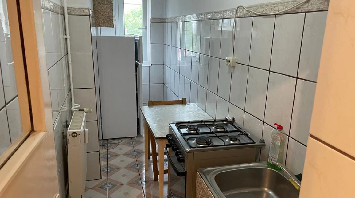 Oferta O camera, decomandat, 30 mp , de inchiriat apartament in zona Gara,  Carrefour Market  imagine 5