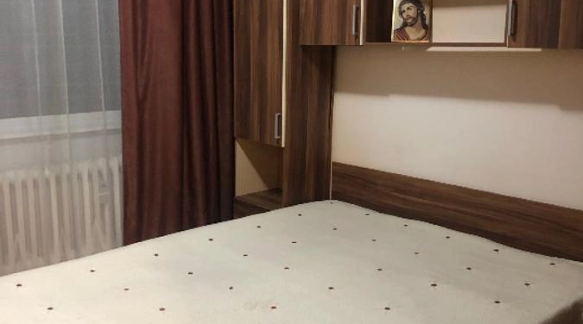 Oferta Apartament, 2 camere, semidecomandat, 50 mp , Tatarasi, de inchiriat,   Complex Ciurchi imagine 3