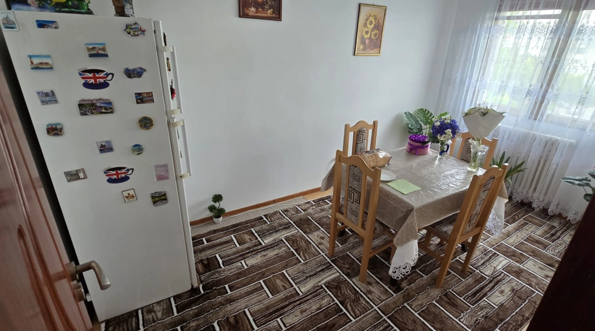 Oferta Apartament, 3 camere, semidecomandat, 65 mp , Podu Ros, de vanzare,  Sensul giratoriu imagine 6