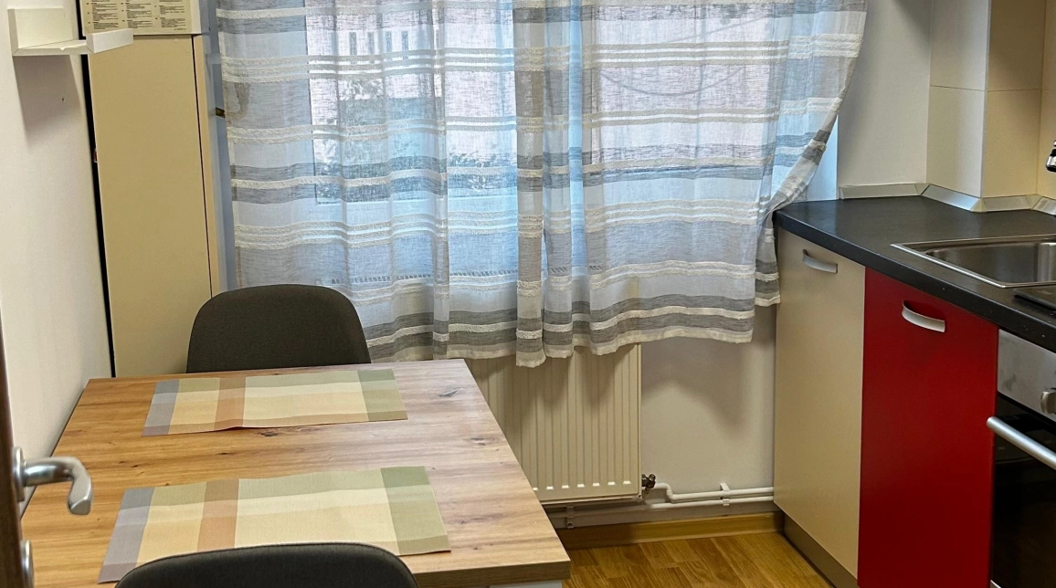 Oferta Podu Ros apartament 50 mp , 2 camere, semidecomandat, de vanzare,  Liceul Racovita imagine 13
