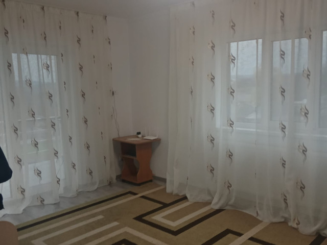 De vanzare casa, 5 camere,  180mp, Ciurbesti,   158077