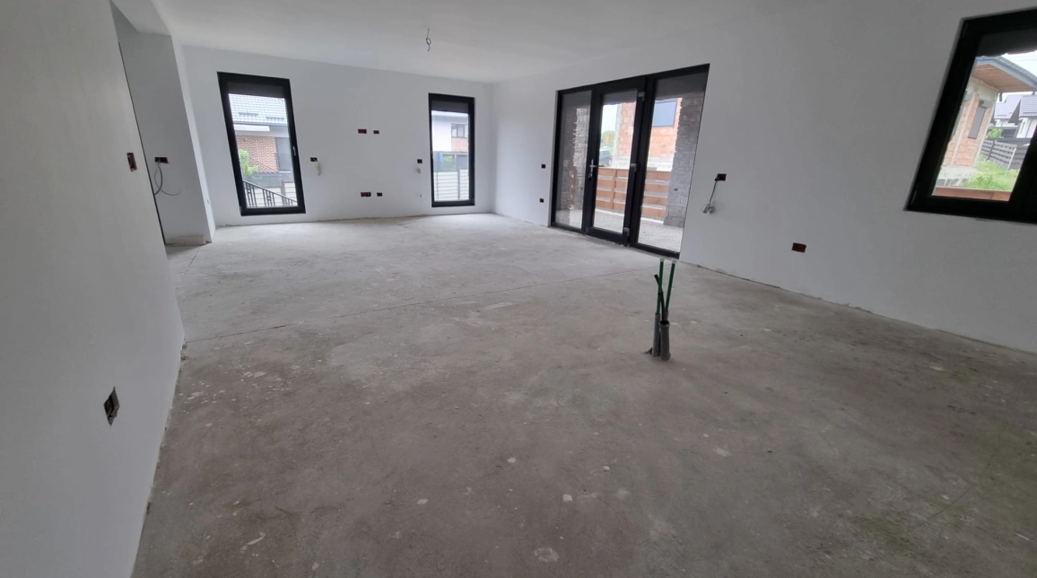 Oferta 5 camere, 177 mp , de vanzare casa in zona CUG,  5 drumuri - Valea Adanca imagine 2