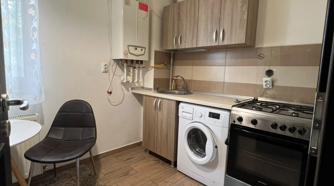 Oferta Apartament nou, o camera, decomandat, 34 mp , Nicolina, de vanzare,  Belvedere imagine 3