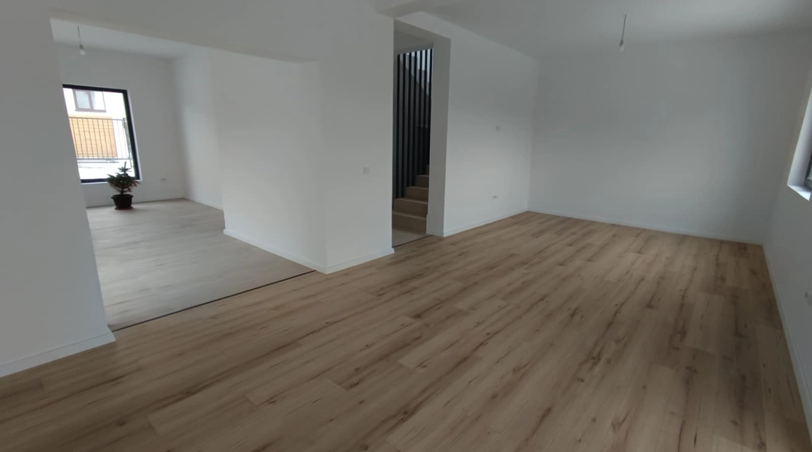 Oferta Miroslava casa 135 mp , 4 camere, de vanzare,  TRANS ANAPET imagine 6
